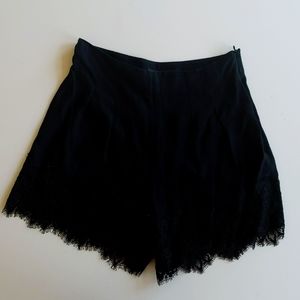 Zara dress shorts with lace trim